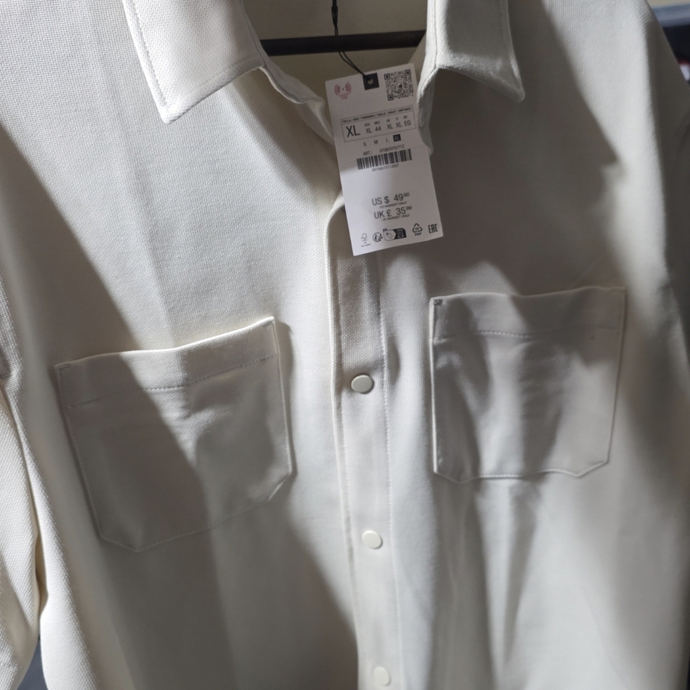 Zara Men's Off-White Casual Button Down Shirt